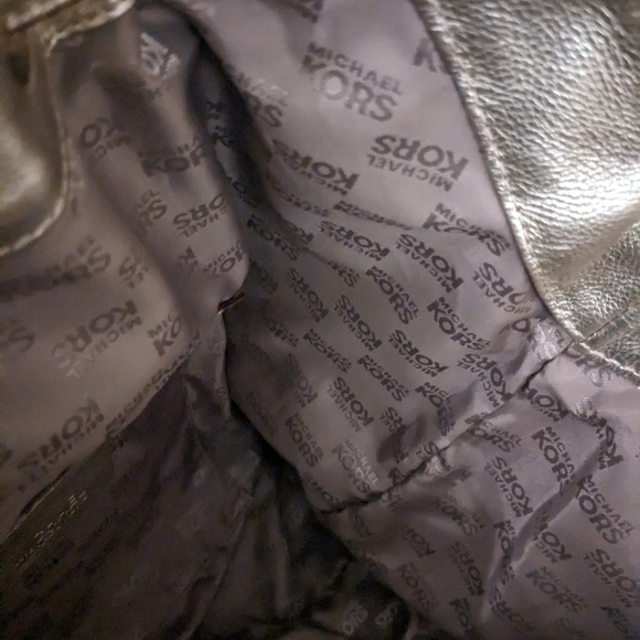 KORS Michael Kors Large Gold Metallic Leather Drawstring Laced Snap Tote 24 - Picture 11 of 11